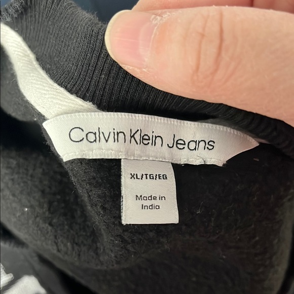Calvin Klein Black and White Crewneck Sweater - Picture 2 of 3